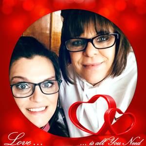 Meet your Posher, Carrie